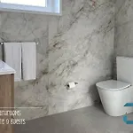 Arada - 4 In 1 Private Property, Free Parking And Hot Tub Сasa de vacaciones Arada (Aveiro)