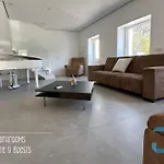 Arada - 4 In 1 Private Property, Free Parking And Hot Tub Сasa de vacaciones *