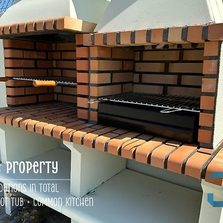 Arada - 4 In 1 Private Property, Free Parking And Hot Tub *