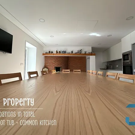 Arada - 4 In 1 Private Property, Free Parking And Hot Tub Сasa de vacaciones