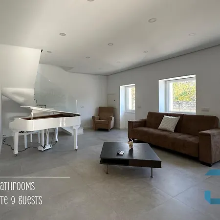 Hébergement de vacances Arada - 4 In 1 Private Property, Free Parking And Hot Tub Arada (Aveiro)