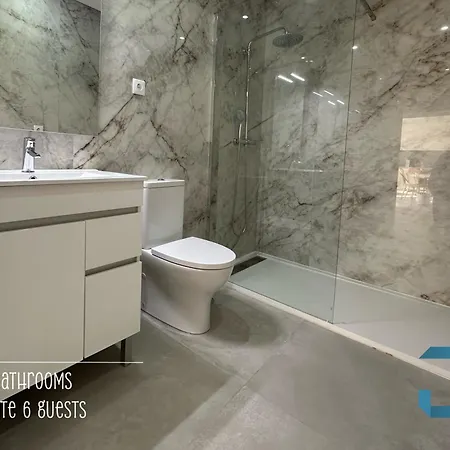 Arada - 4 In 1 Private Property, Free Parking And Hot Tub Hébergement de vacances